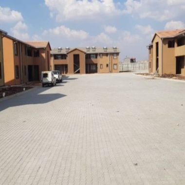 NEP-HOUSING-03-th.jpg