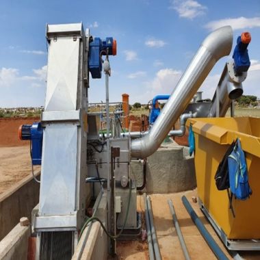 NEP-KURUMAN1-01-th.jpg